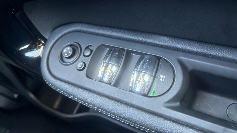 MINI Countryman 1.5 Cooper Exclusive 5dr Petrol Hatchback